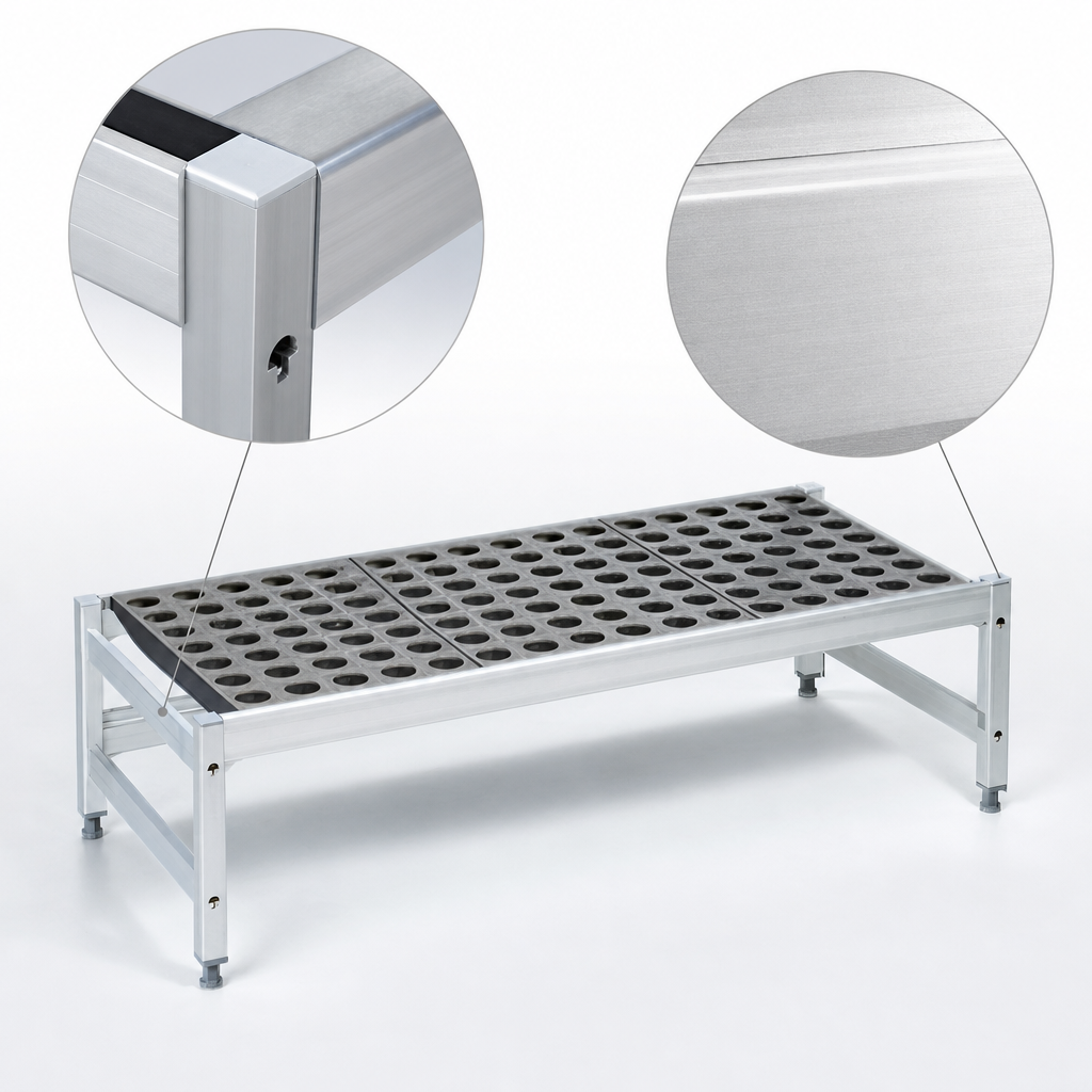 Deep Anodized Aluminum Construction